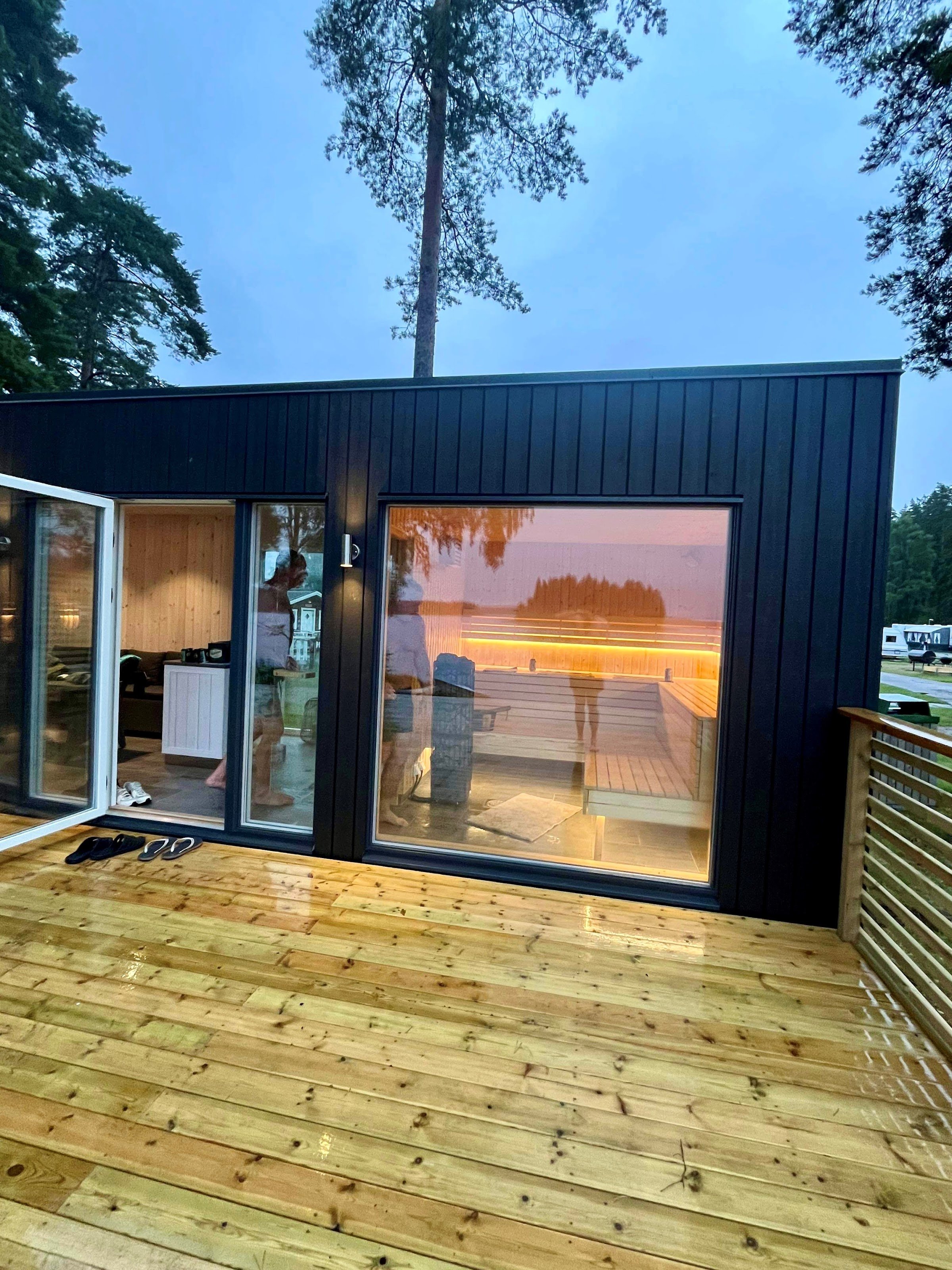 Caravan Club Camp Välorna (Gnosjöstrand)